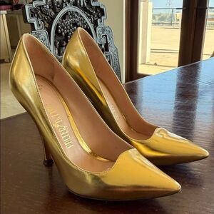Vintage Metallic Gold Women's Heels